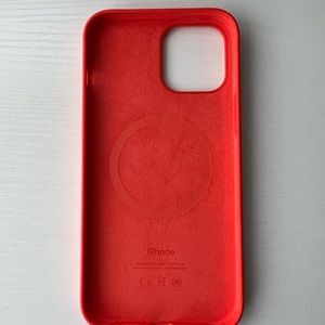 12 pro max silicone apple case